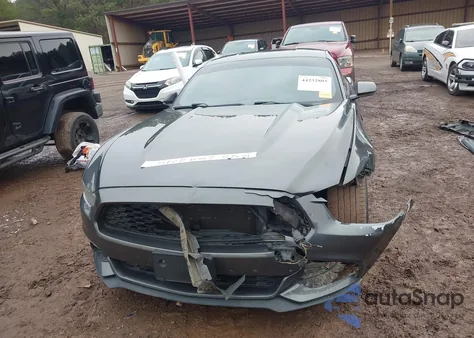 2016 Ford Mustang Ecoboost z USA, uszkodzony, nr VIN 1FA6P8TH4G5267750